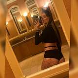 strawbmilk222 from onlyfans